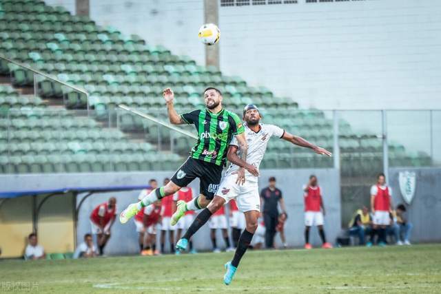 卫报评选24年百大巨星11到100位排名 梅西27C罗42