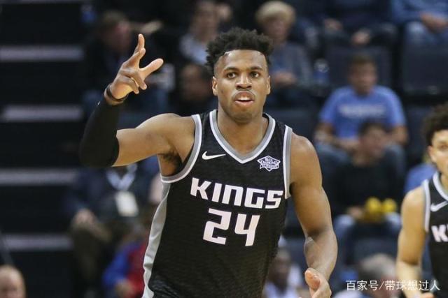 杨43分老鹰力克太阳 字母哥三双雄鹿大胜国王